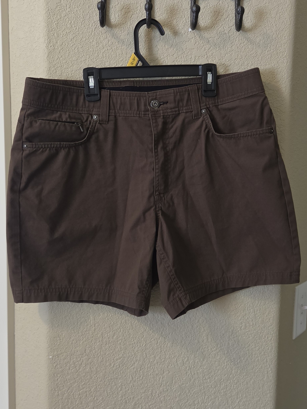 Men's Flat Front Brown Shorts - Classic Everyday Style